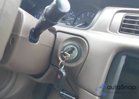 2000 Toyota Camry Le/Xle из США, поврежденный, VIN 4T1BF22K7YU097957